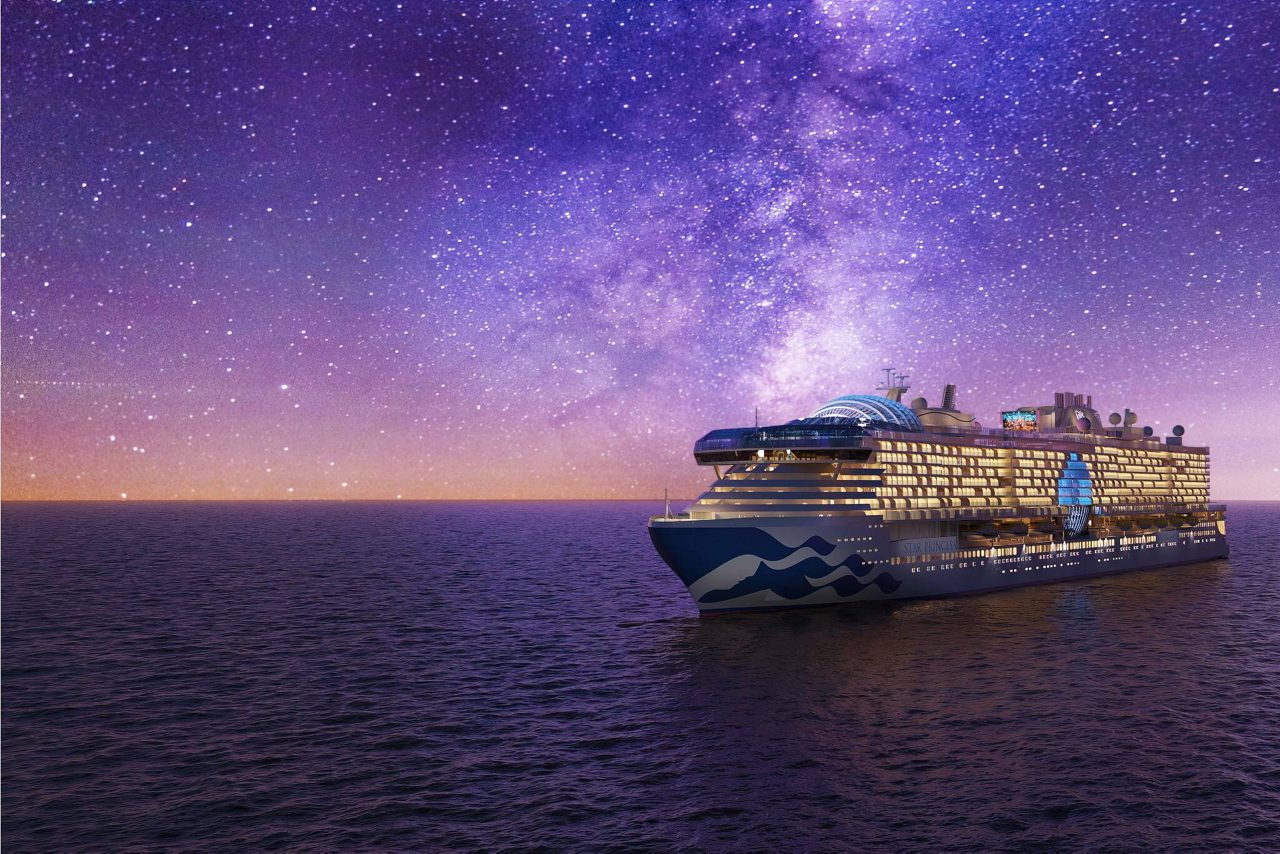 Caribbean Princess at sea exterior angle